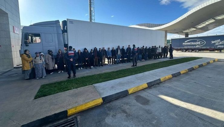 Edirne’de 36 kaçak göçmen yakalandı