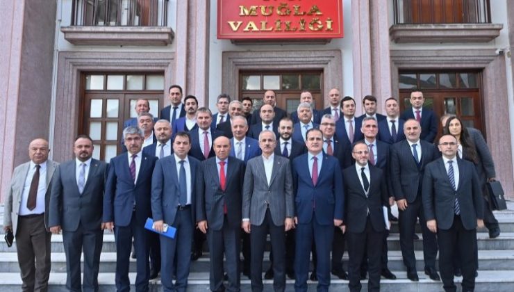 Bakan Uraloğlu: Muğla ulaştırma yatırımlarıyla büyüyor