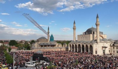 Binlerce Konyalı ‘Teşrif-i Mevlana’da