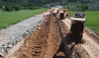 Muğla otogar yolunda çalışmalar devam ediyor